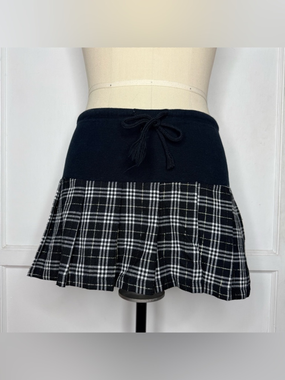 Liz Lisa plaid mini skirt
